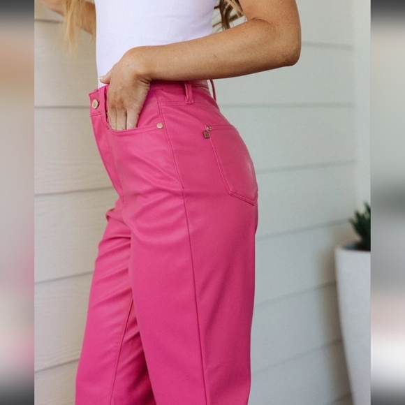 JUDY BLUE Hot Pink Vegan Leather Straight Leg Pants, Like New, Size 24 - Picture 3 of 13